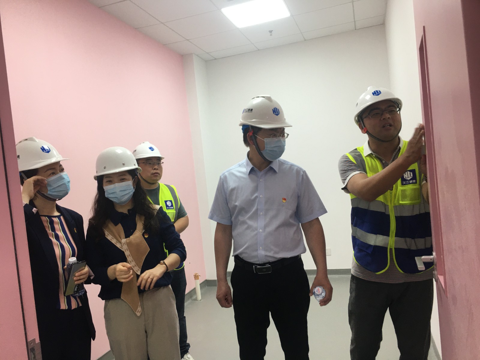 1685180561358412.jpg 1685180561358412.jpg